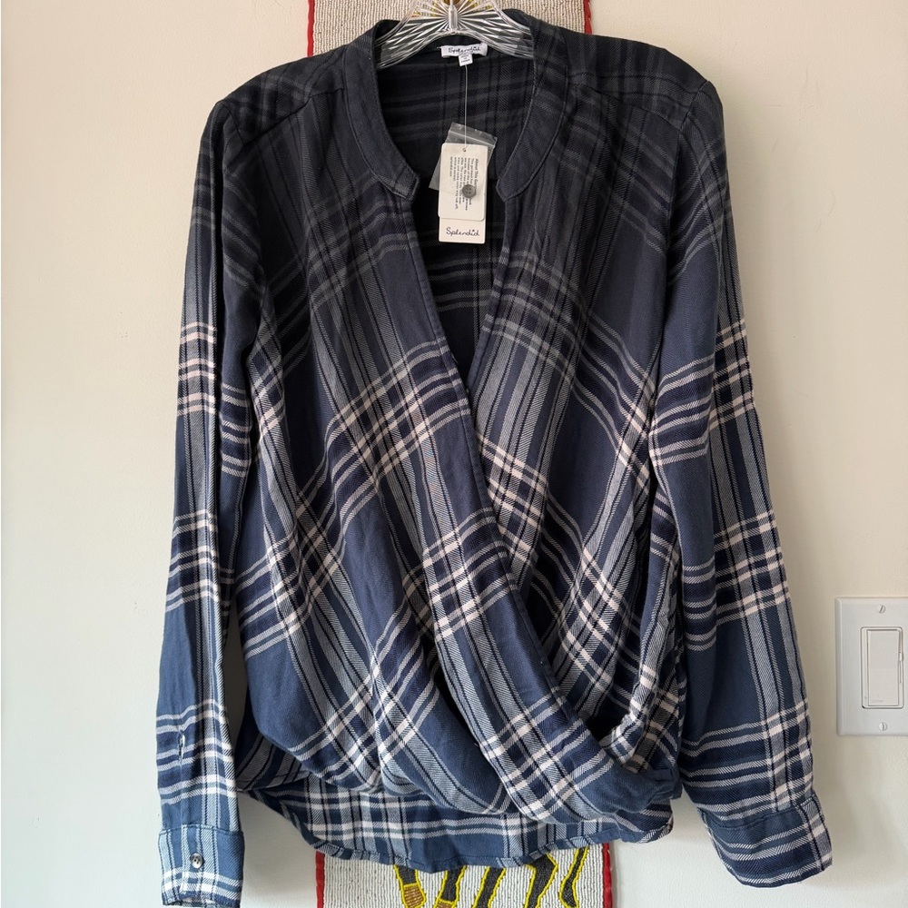 Gorgeous “SPLENDID” NWT Shirt